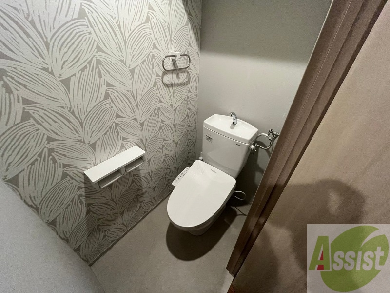 トイレ　トイレです。ウォシュレット付を探している方、おすすめです！