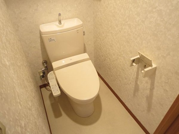 トイレ　参考写真