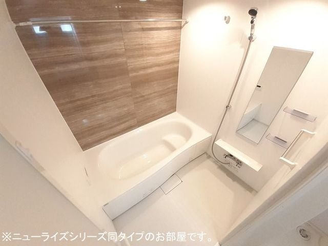 バス・シャワールーム　きれいなお風呂です