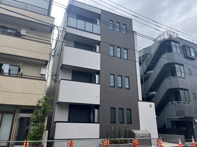 小田急線 下北沢駅 徒歩11分 築1年