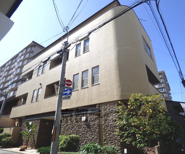 建物外観　建物外観です。