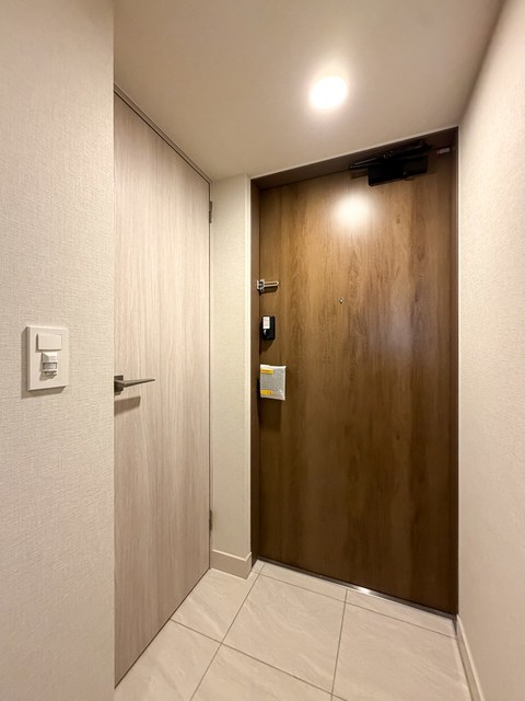 玄関　※写真は同タイプ住戸です。