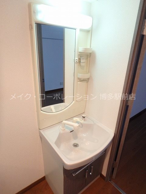 地下鉄箱崎線 呉服町駅 徒歩3分 15階建 築22年の内装写真