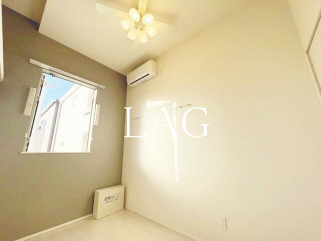 居室・リビング　洋室のお部屋です。