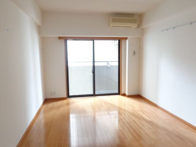 その他部屋・スペース　フローリング
