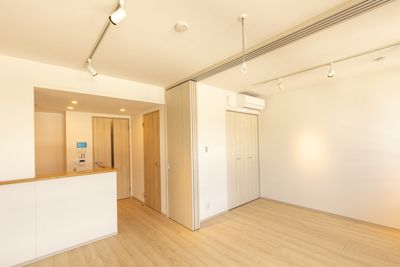 居室・リビング　☆明るい居室☆
