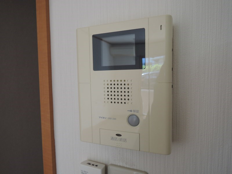 セキュリティ　来客時に便利なTVモニターホン（他室参照）