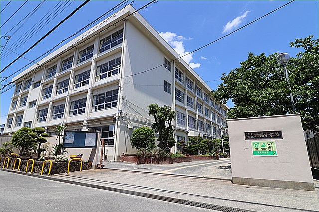 中学校　大東市立諸福中学校（中学校）まで253m