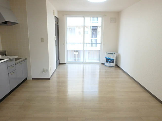 居室・リビング　居間