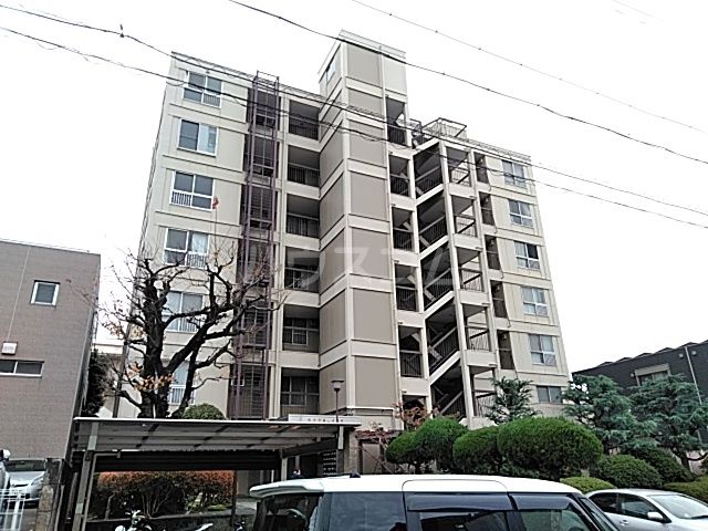 名古屋市名東区山の手のマンションの建物外観