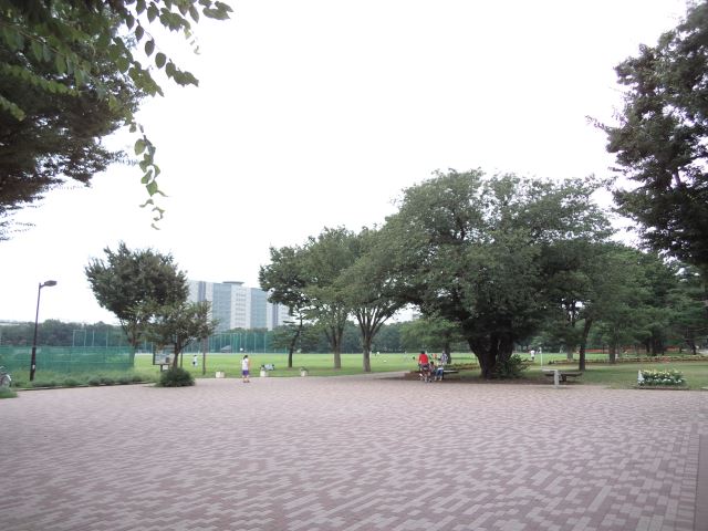 【オウツキハイツの公園】