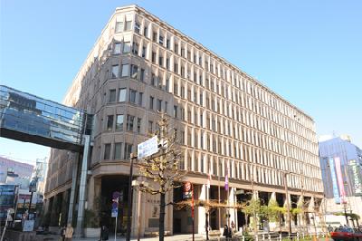 警察署・交番　新宿警察署（警察署・交番）まで609m