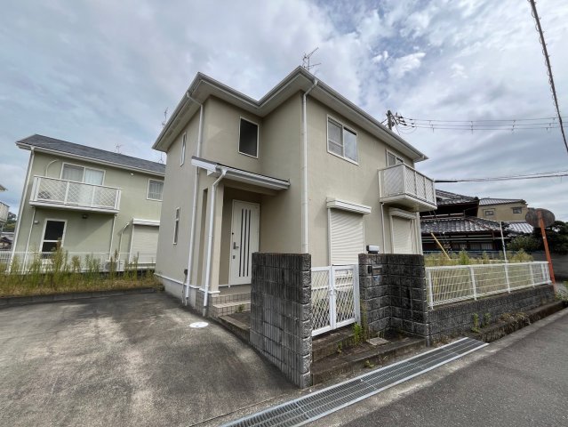 東福井戸建の建物外観