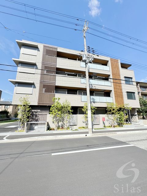 【西宮市若草町のマンションの建物外観】