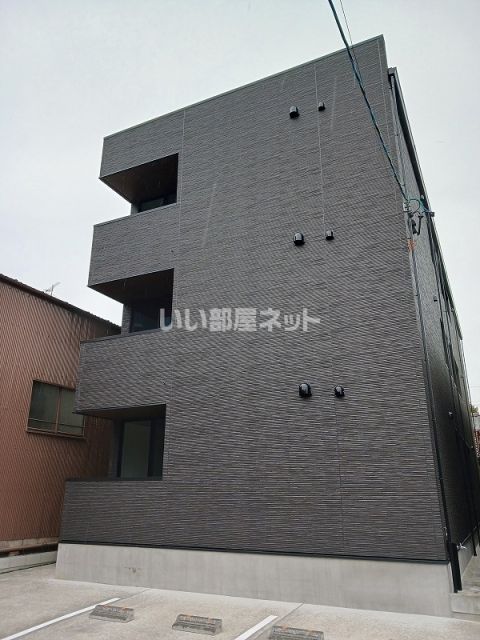 名古屋市守山区小幡南のアパートの建物外観