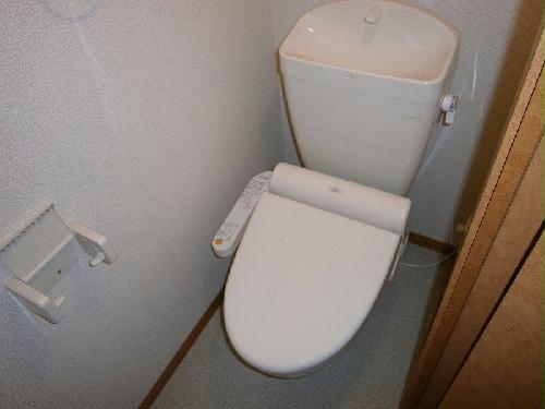 トイレ　洗浄付き便座