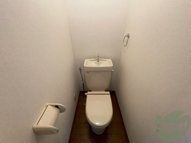 トイレ　トイレスペースも問題なく使用出来そうですね。