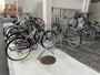 その他設備　個別で指定された自転車駐輪ラック（鳥取独特の強風対策）