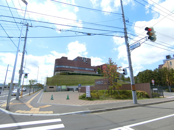 【札幌市清田区清田三条のアパートの図書館】