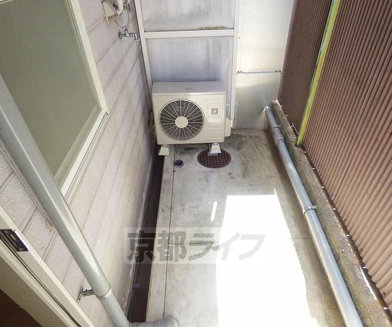 バルコニー　スペースが広いです