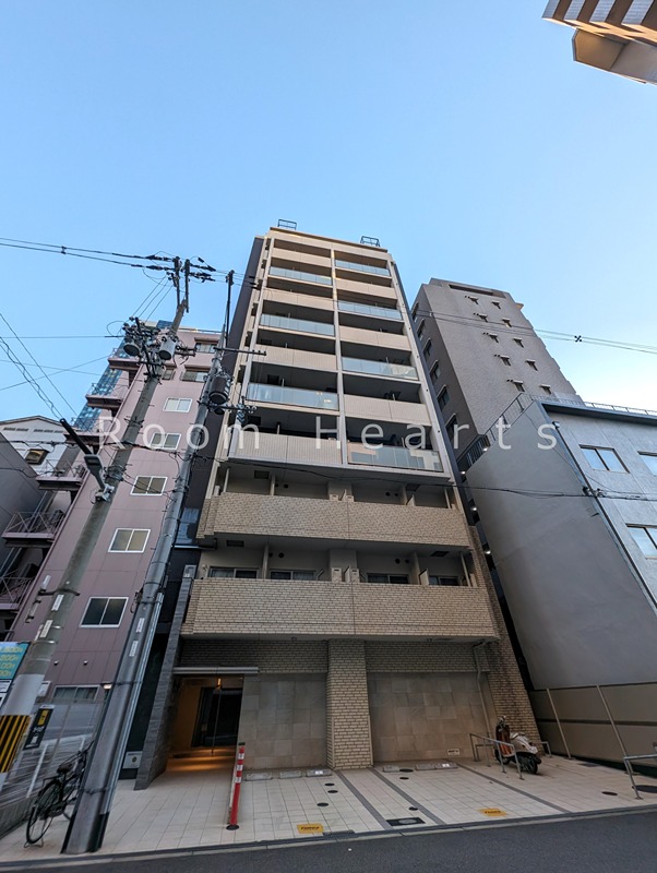 大阪市北区大淀南のマンションの建物外観