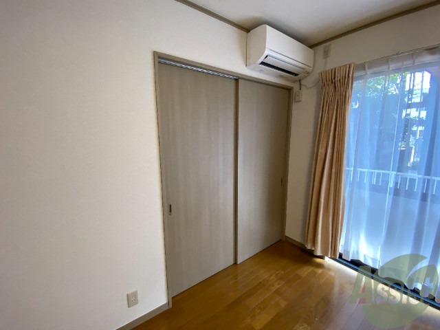 収納　寝室にあったクローゼット。荷物がたくさんあっても大丈夫。