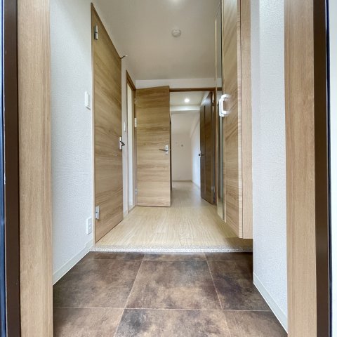 玄関　同仕様タイプです