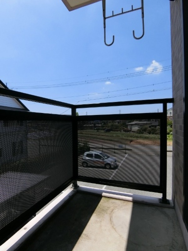 バルコニー　図面と現状に相違がある場合には現状を優先