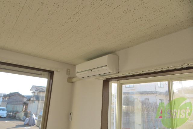 その他設備　エアコンが一台あれば春夏秋冬、快適に過ごせますね。
