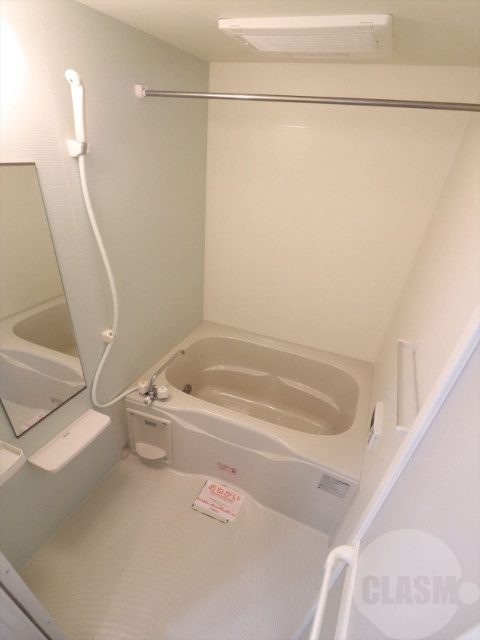 バス・シャワールーム　浴室換気乾燥機