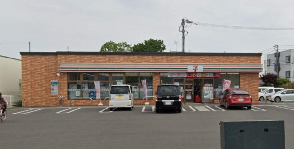 コンビニ　セブン－イレブン恵庭泉町店（コンビニ）まで1936m