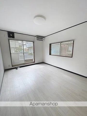 KDハイツA棟の居間写真