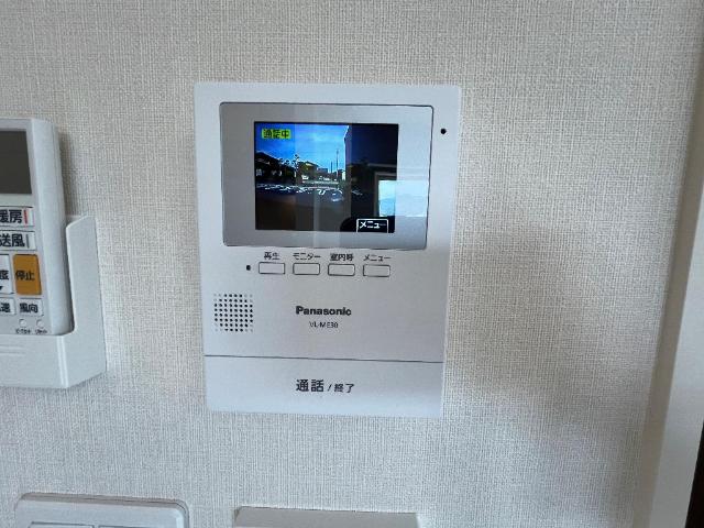 セキュリティ　カメラ付インターホン（イメージ）