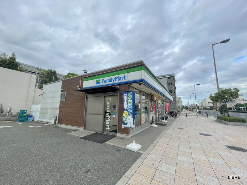 コンビニ　ファミリーマート 島屋一丁目店（コンビニ）まで463m