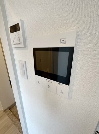 セキュリティ　☆モニター付きインターホン☆