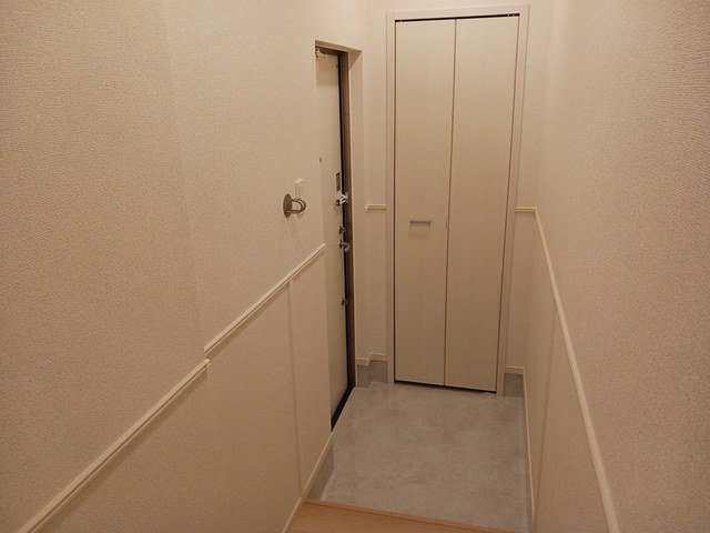 玄関　収納もある玄関です