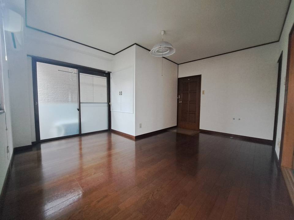 居室・リビング　リビング