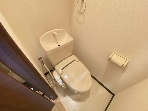 トイレ　ウォシュレット！