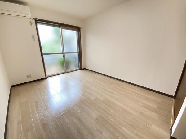 その他部屋・スペース　明るい洋室！