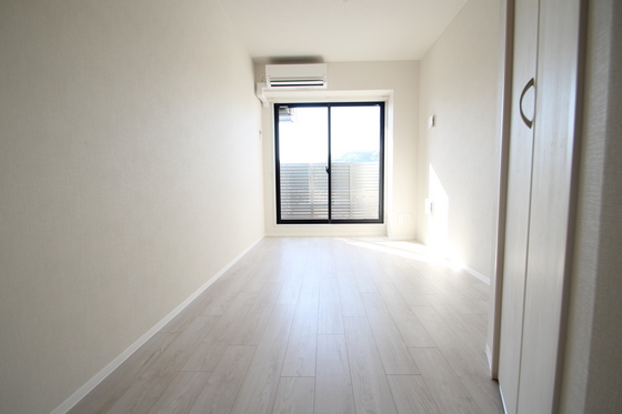 居室・リビング　※別の階の写真です。