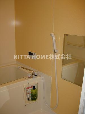 バス・シャワールーム　追い焚き可能も完備★