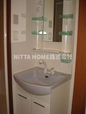洗面設備　独立洗面化粧台もありますよ☆