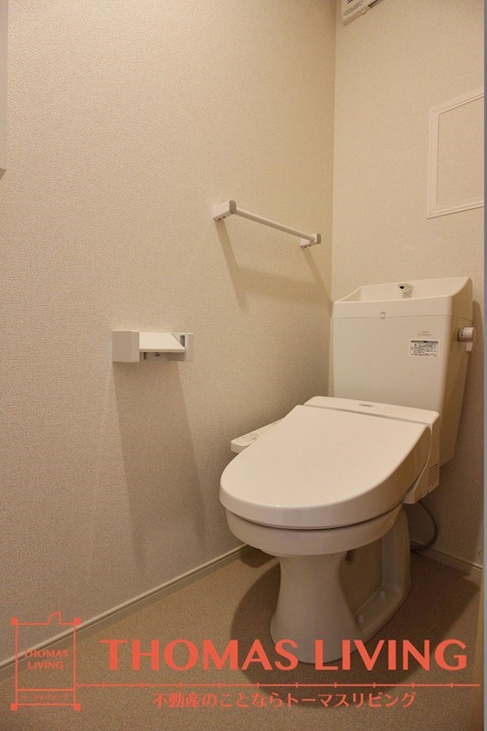 トイレ　温水洗浄便座