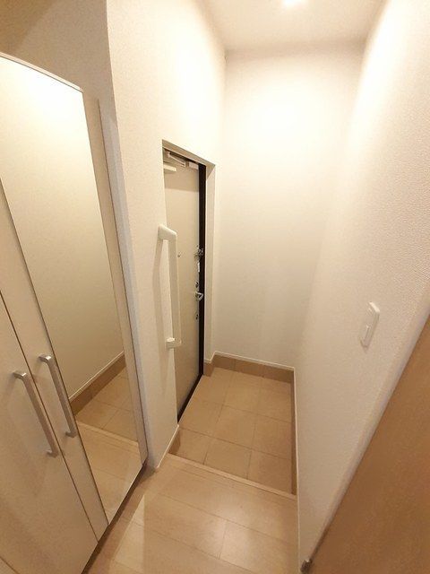 玄関　ソレアード西尾久　荒川区西尾久６