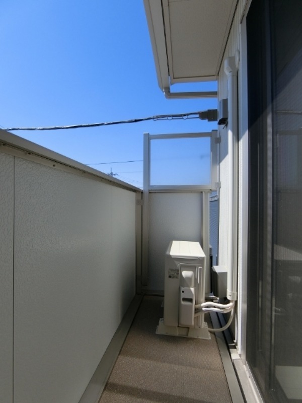 バルコニー　図面と現状に相違がある場合には現状を優先