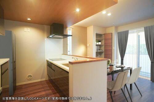 キッチン　家具や車は配置イメージであり、賃貸物件には含まれません
