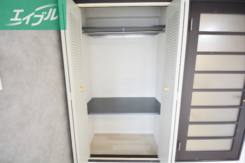 収納　クローゼット