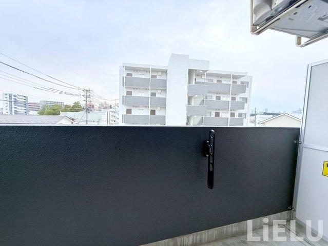 バルコニー　同シリーズ物件のモデルルームになります※現況優先