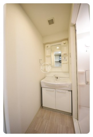 洗面設備　エグゼ難波東　独立洗面台