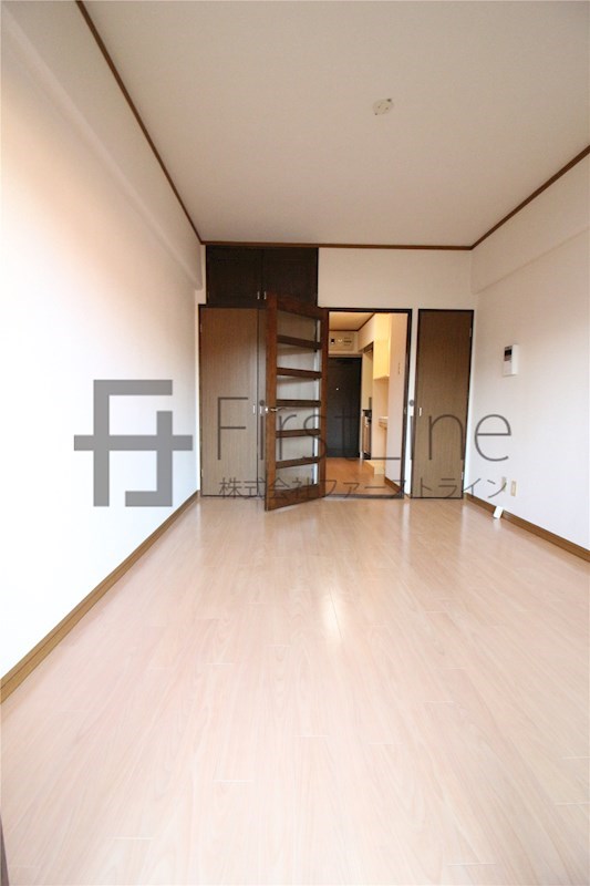 居室・リビング　別号室タイプ